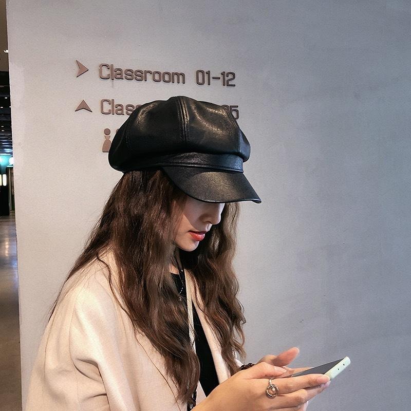 

Berets Octagonal Hat Female British Fashion Wild Simple Monochrome Temperament Women Leather Military Cap Retro Beret Male CapBerets, Black
