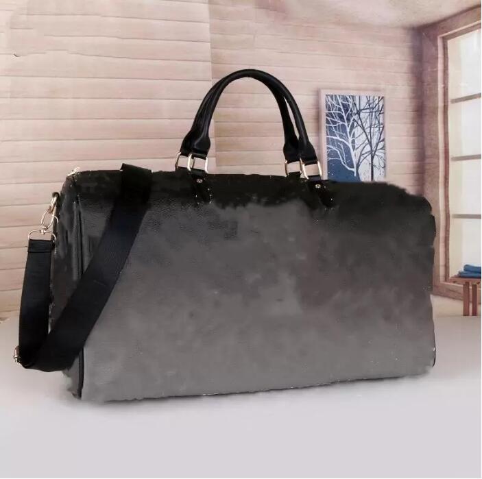 

2022 Designers fashion duffel bags luxury men female travel bags leather handbags large capacity holdall carry on luggage overnight weekender bag with lock 096#, 47