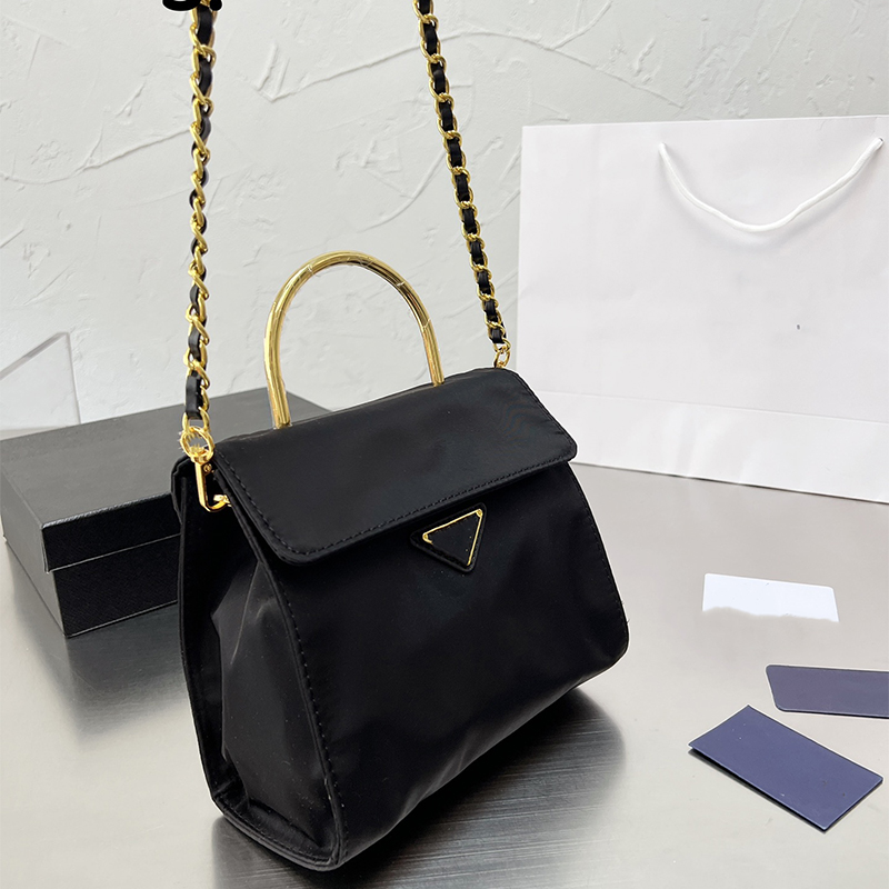 

High Quality Nylon Luxury Bags Classic Fashion Chain One Shoulder Women Bags Large Capacity Designer Handbags Totes Handbag Crossbody Purse Luxurious Wallet, Black