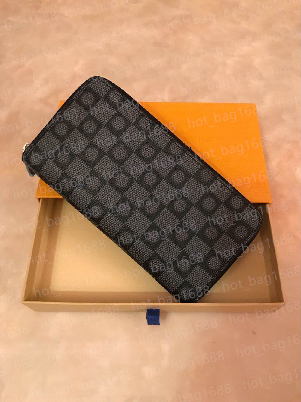

No box Single zipper wallet the most stylish way to carry around money cards and coins men purse card holder long business women wallet 60011, Black grid