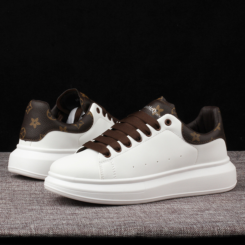 

Hot sell Women Man sports running Shoes M3 soft Comfortable skateboard travel Basketball shoes increase sneakers top quality beautiful gift Q06, Green