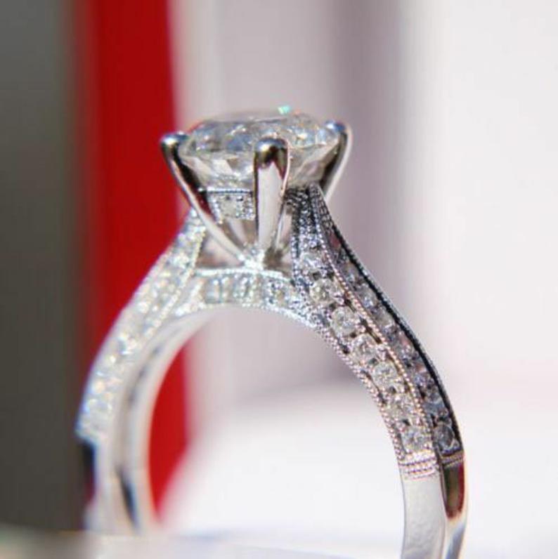 

Wedding Rings Classic Engagement Ring For Women Brilliant Cubic Zirconia Crystal Proposal Anniversary Gift JewelryWedding