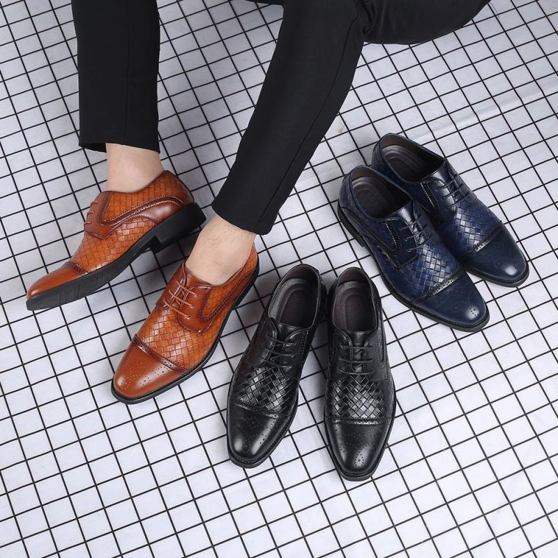 

Brogue Shoes Men PU Leather Solid Color Classic Fashion Hollow Carved Stitching Plaid Weaving Trend Pointed Toe Lace Business Formal Shoes 5622, Clear