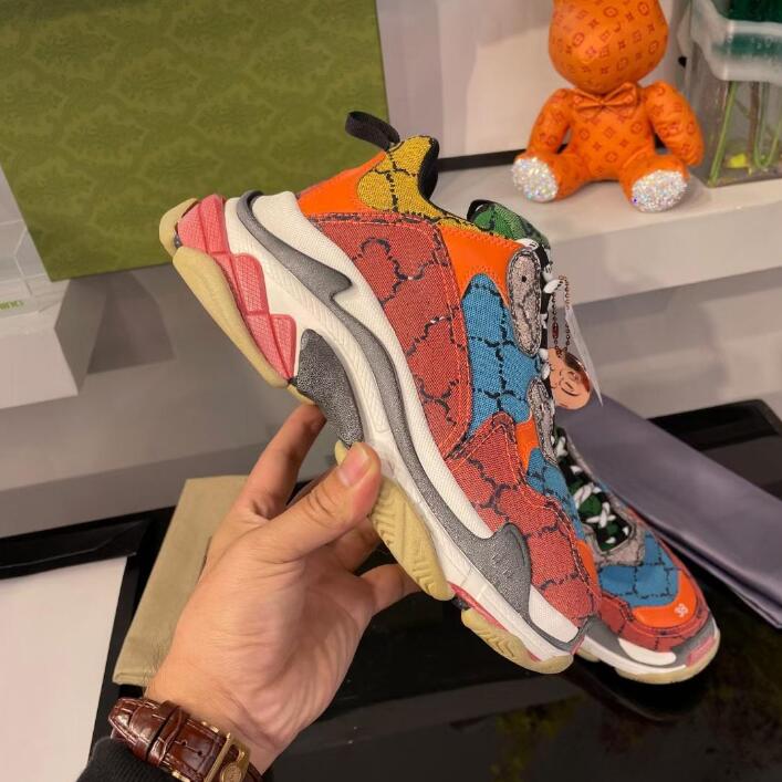 

2022 Designer Sneakers The Hacker Project Casual Shoes Men Women Triple S Sneaker Letter Printing Platform Trainers Old Dad Shoe, Colour 3