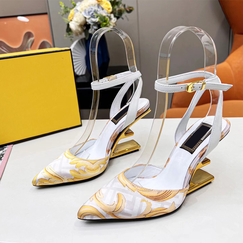 2022 Designer F Talon Femmes Sandales Talons Hauts Été Bout Pointu Sexy Bride À La Cheville 10cm Brodé Plus Taille Sandales 35-42 avec boîte et s