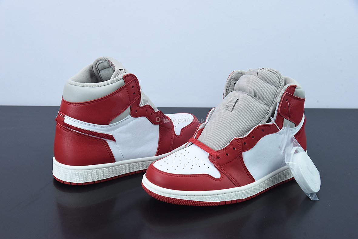 

1 High OG Varsity Red DJ4891-061 Basketball Shoes Womens Mens Size US 4- 11 36-45