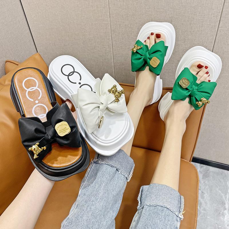 

Slippers Women Wearing Sandals And 2022 Summer Round Head Bow Thick-soled Flat Roman Fashion Beach ShoesSlippers, Beige