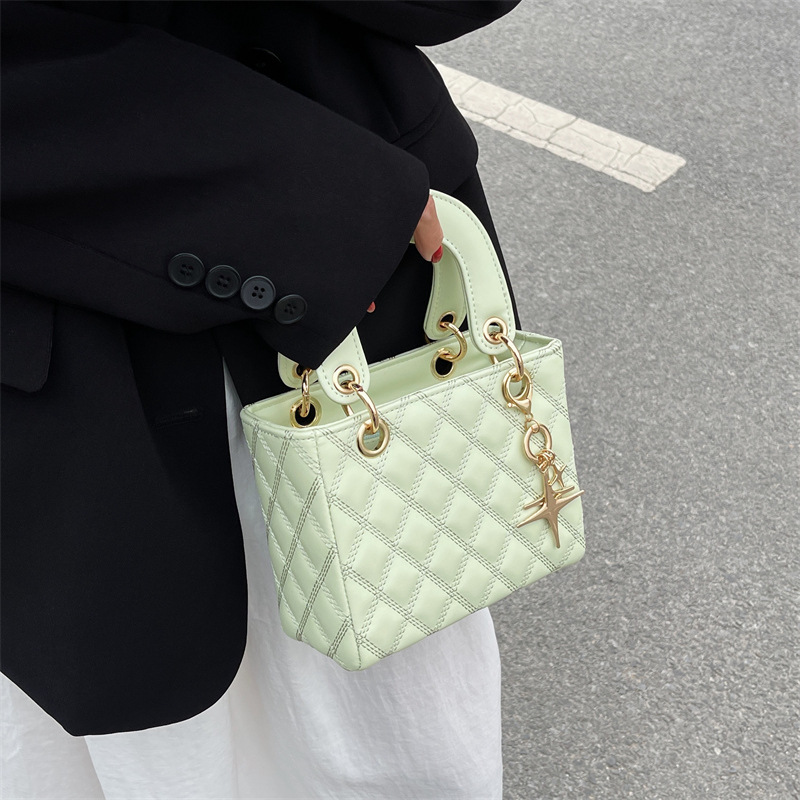 

Bag female handbag small package fashion shoulder crossbody bag Daffy, Black