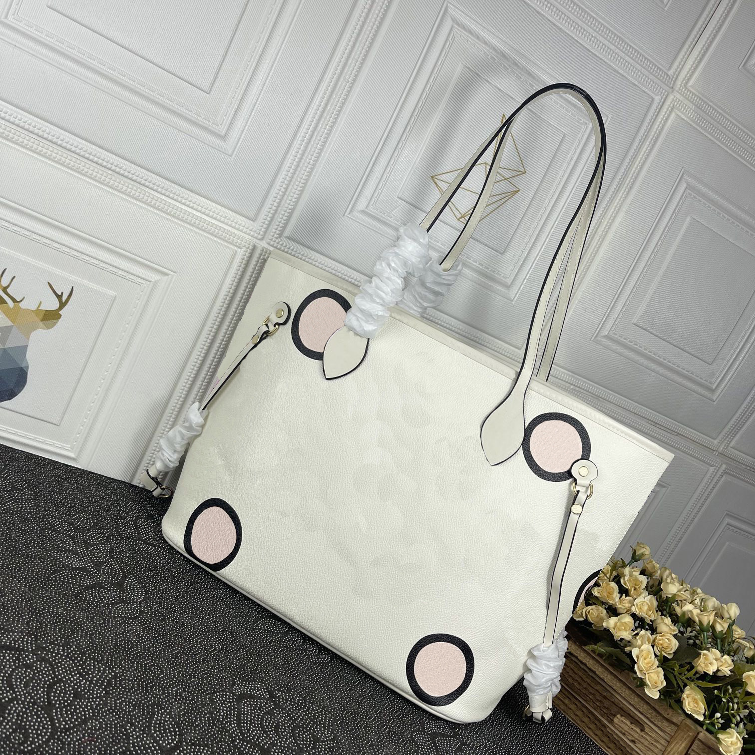 

High Quality Fashion Luxurys Designers Bags Onthego Medium Tote Women Handbags By The Pool embossing Shoulder Bag AAAM40156, M40156#black