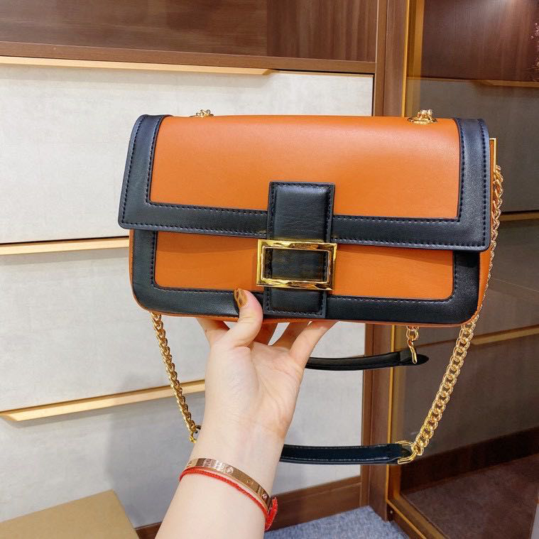 2022 Luxurys Designer Sacs Fashion Fashion Fashion Sac à dos Sac à main Crossbody Chains Satchel Shopping Lady Sac à main Baguette Casual Ladies