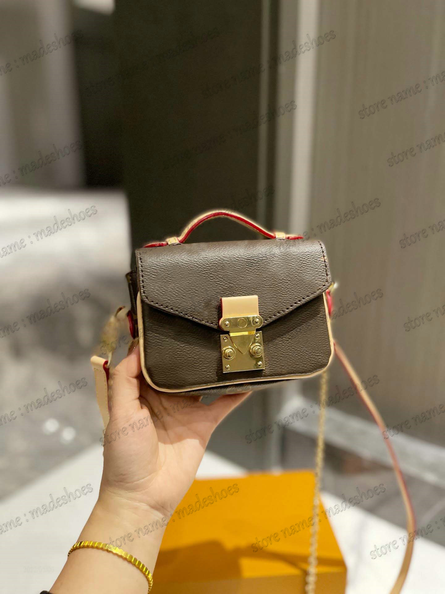 

22ss Micro Metis Chain Shoulder Bag M81389 M81390 M81407 Designer Womens Métis Mini Handbag Iconic S-lock clasp CrossBody Flap Monograms Pochette Purse mini-satchel