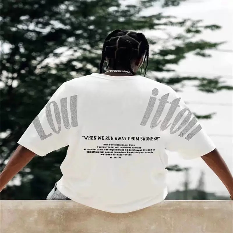 T-shirts Summer Lovers courts à manches courtes hommes wwomen t-shirts tops concepteur Tshirt Technologie de forage chaud tissu avancé