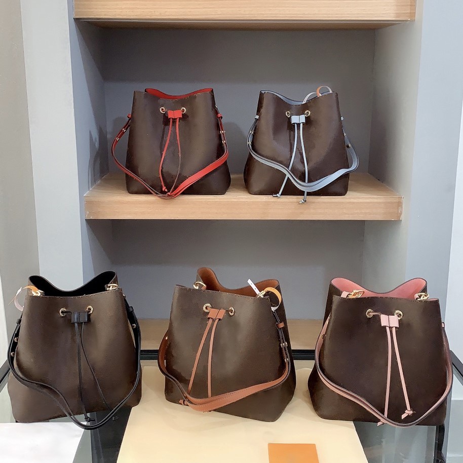 Letter Wallet Shoulder Crossbody Bag Totes Purse Bucket Hot High Capacity Draw String Handbag Tote Wallets Backpack Women Luxurys Designers Bags Han