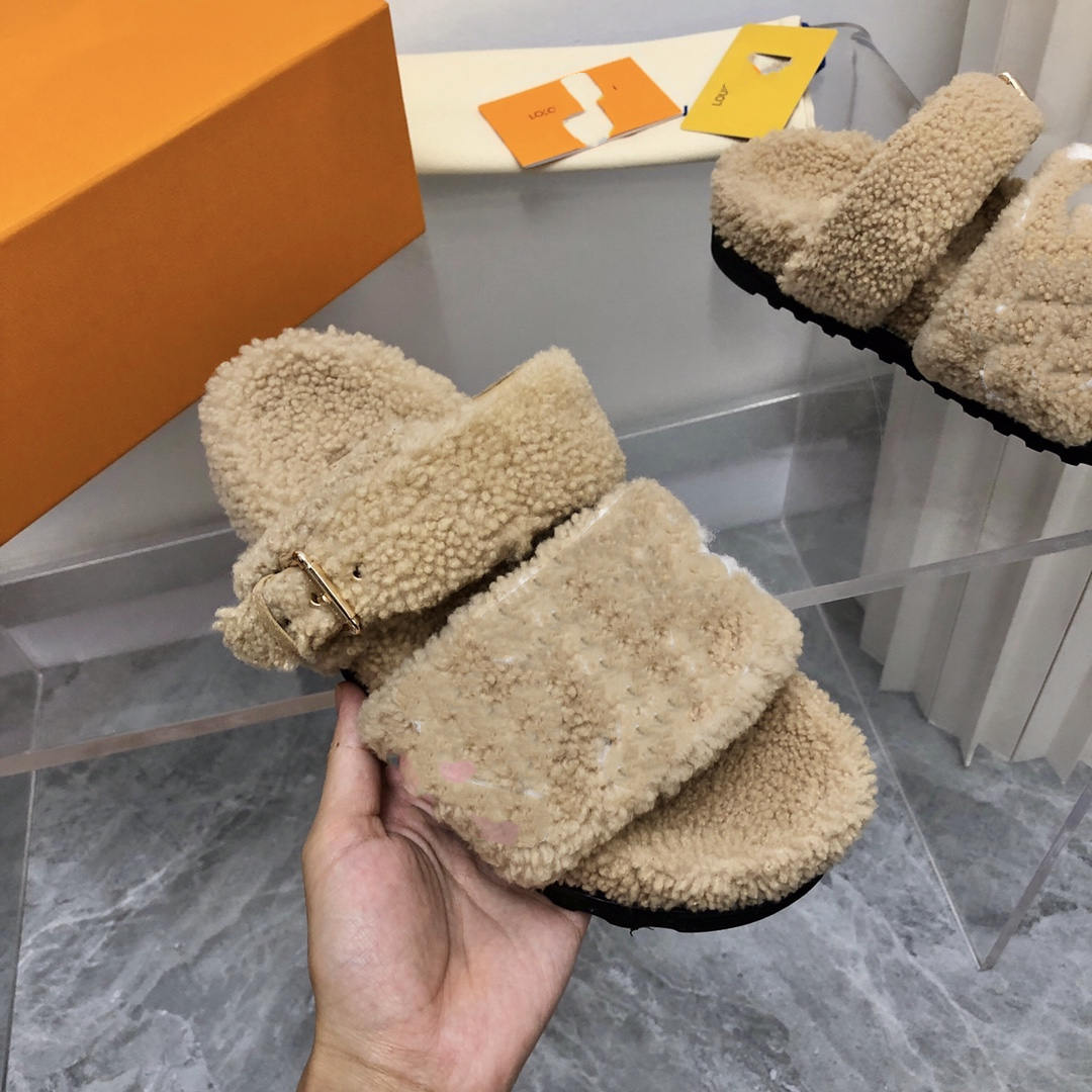 

Slippers Slides Foam Runners Designer women shoes Sandal Designer Sliders solid original fur leather sexy bottom logo comfort size for 34-42, Grey