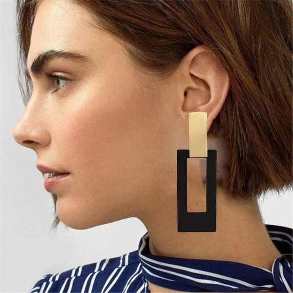 

Fashion Square Pendant Women's Dangle Chandelier Geometric Hollow Gold Black Earrings Wedding 2022 Fashion Jewelry AB726