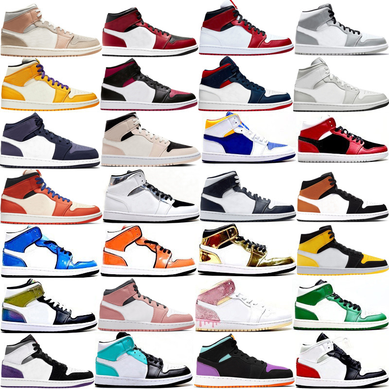 

Basketball Shoes 1s Man Woman Mens Sneakers Mid 1 Light Smoke Grey Chicago Pink Quartz Obsidian Turf Orange Sanded Purple Grey Camo Signal Blue Men women Trainers, 48