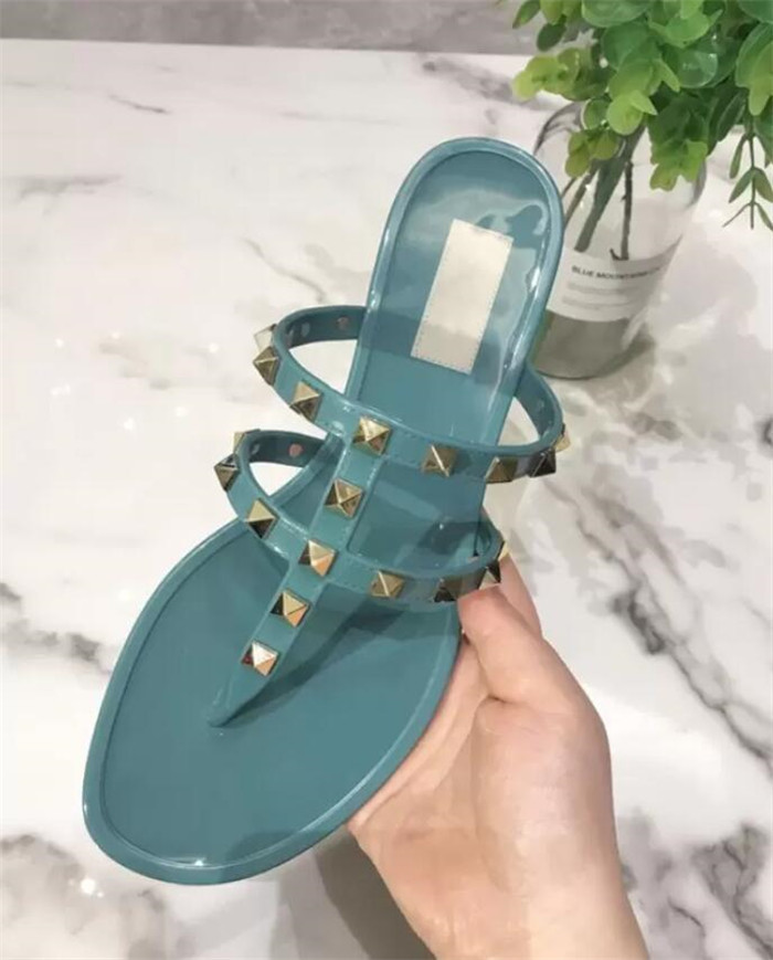 2022 newest Designer Luxury Women Slippers Sandals flip flops New Arrival Rivets Style Fashion Style Classical Quality Sandal Size 35-40 A7