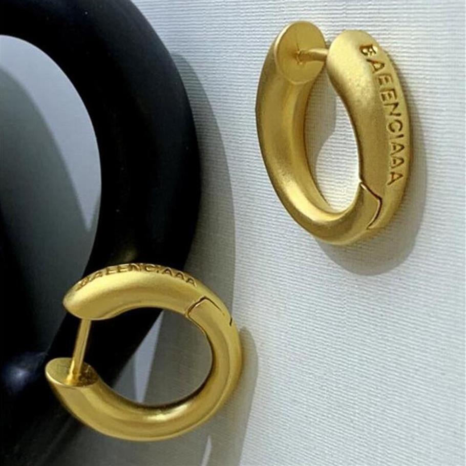 

2022 Designer B metal earrings female plain ring earrings hoop earrings Paris high-end luxury315T