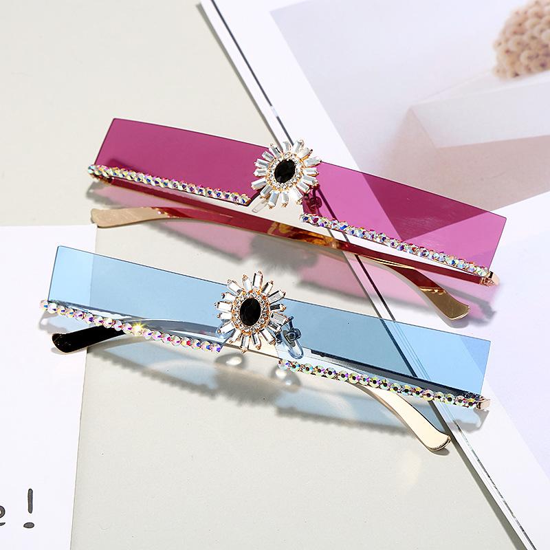 

Sunglasses MINCL/ 2022 Rectangle Rhinestone Women Fashion Punk Diamond Crystal Vintage Eyeglasses UV400 NXSunglasses