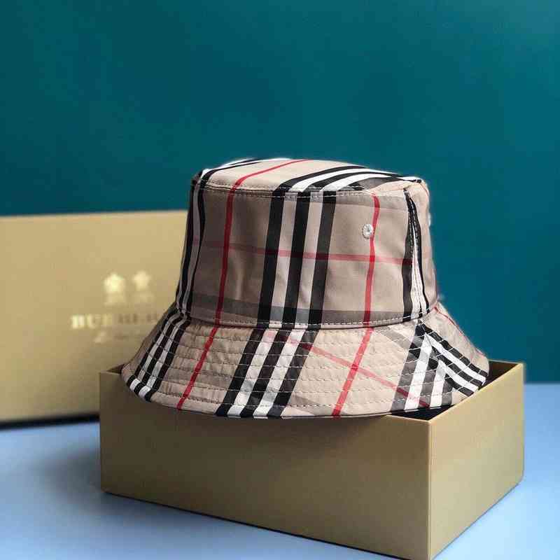 

Star's Burberys Hat same European and American B family check men's and women's Fisherman's hat British check pattern small fresh basin hat fashion brand, Khaki fisherman's hat