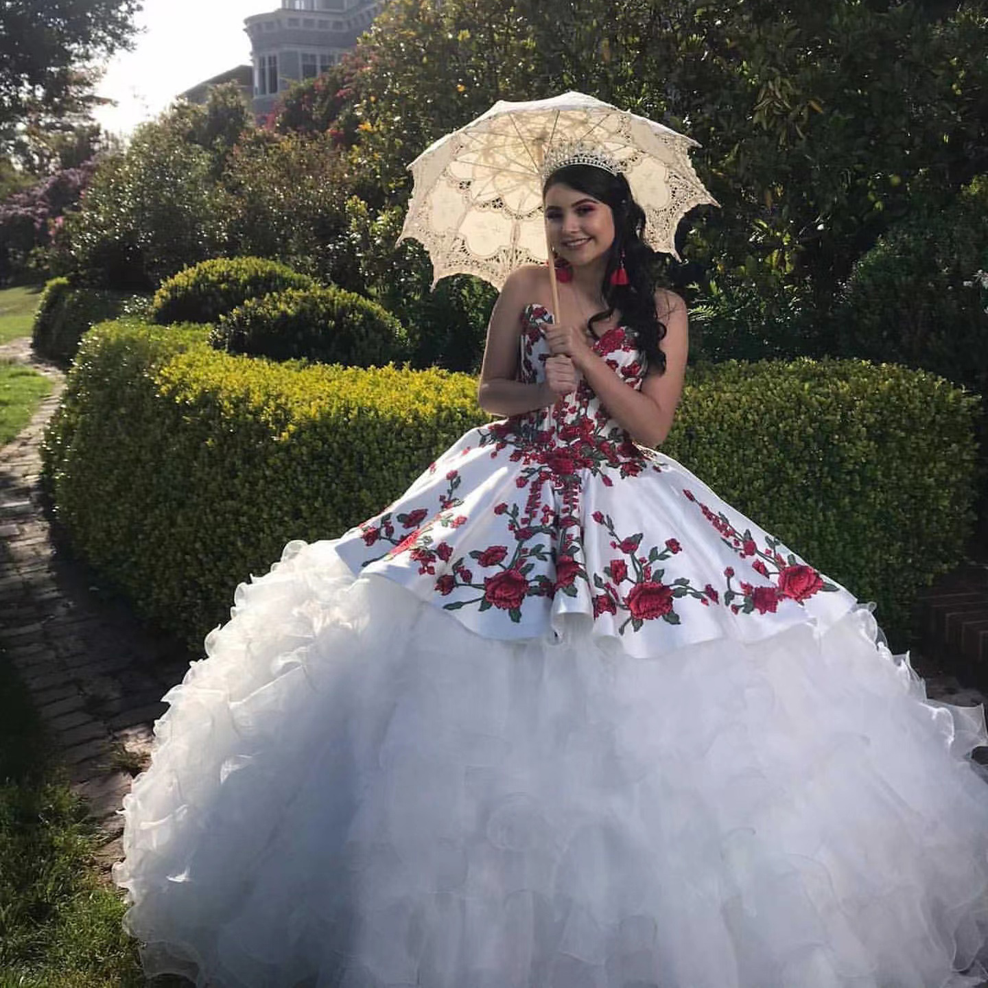 

White Luxury Quinceanera Dresses Ball Gown Sweet 16 Girl Appliques Sweetherat Pageant Debutante Party Gowns Vestidos De 15 Años, Lavender \lilac