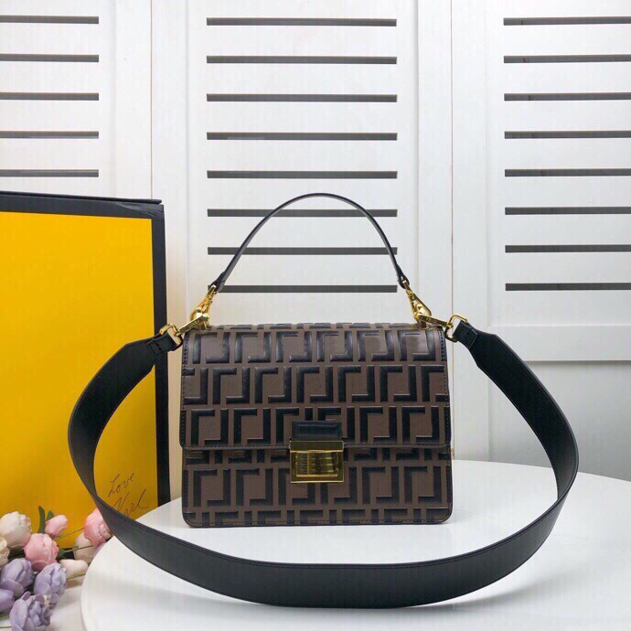 

Shoulder Bag 4-color fashion women postman single shoulder bag handbag retro calm excellent material calf leather fabric soft suitable for luxury 230320, To see real photos;please contact me.