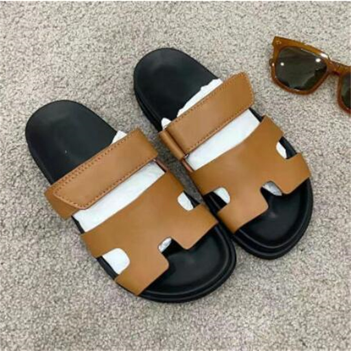 

2022 Chypre Sandals Women Men Flat Slippers Big Head Leather Hotel Shoes Classic Velcro Beach Shoes Brown Black White Top Quality Size 35-40
