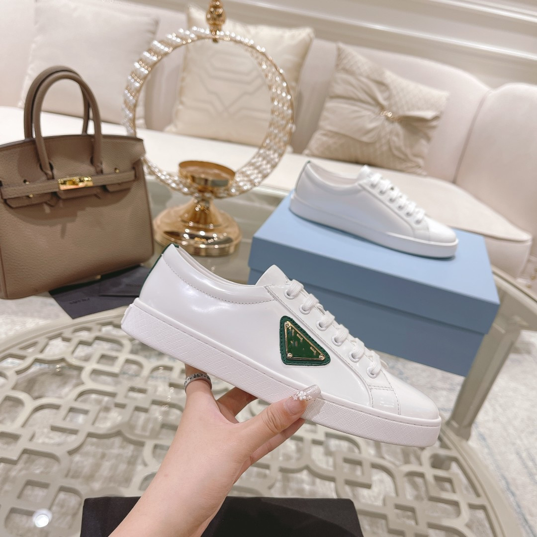 

the new Platform Shoes designer Shoes women's casual shoes leather lace up men's fashion platform oversized sneakers white men's women's 0609, 02