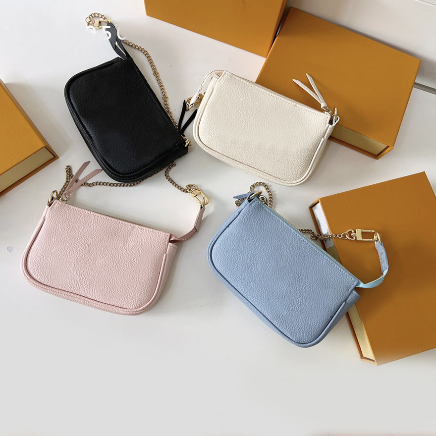 Luxurys Women Wallet Fashion Mini Sacs à bandoulières Coin Purse Coin en cuir Cosmetic Sacs d'embrayage quotidiens Cartes de crédit de stockage P