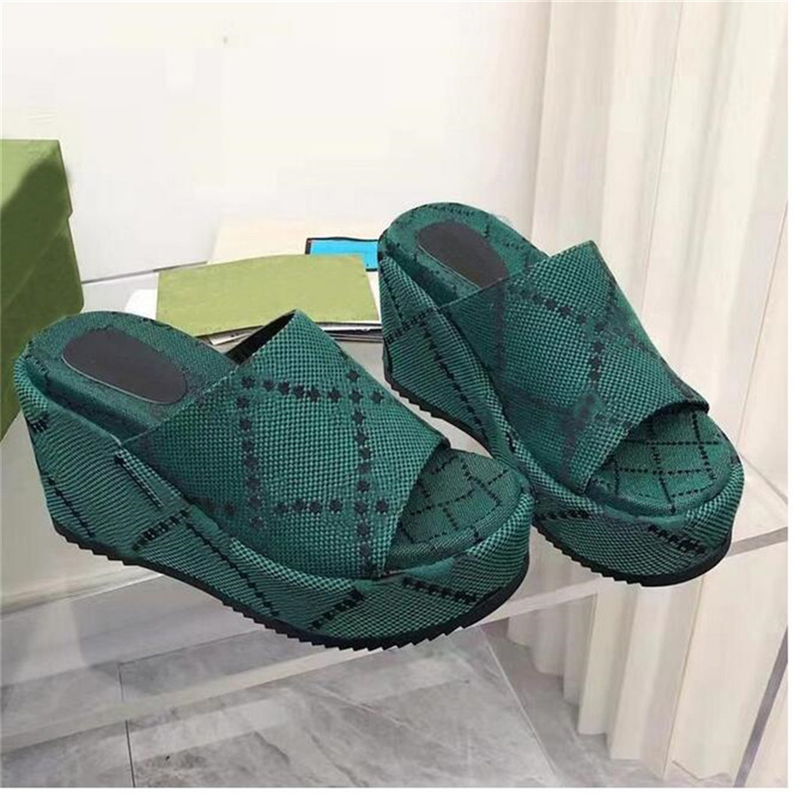 

Women Paris Slippers Designer wedge Pattern Embroidery Letters Beach Casual Slides Flip Flops Ladies Platform Thick Bottom Increase Non-slip Sandals, Black