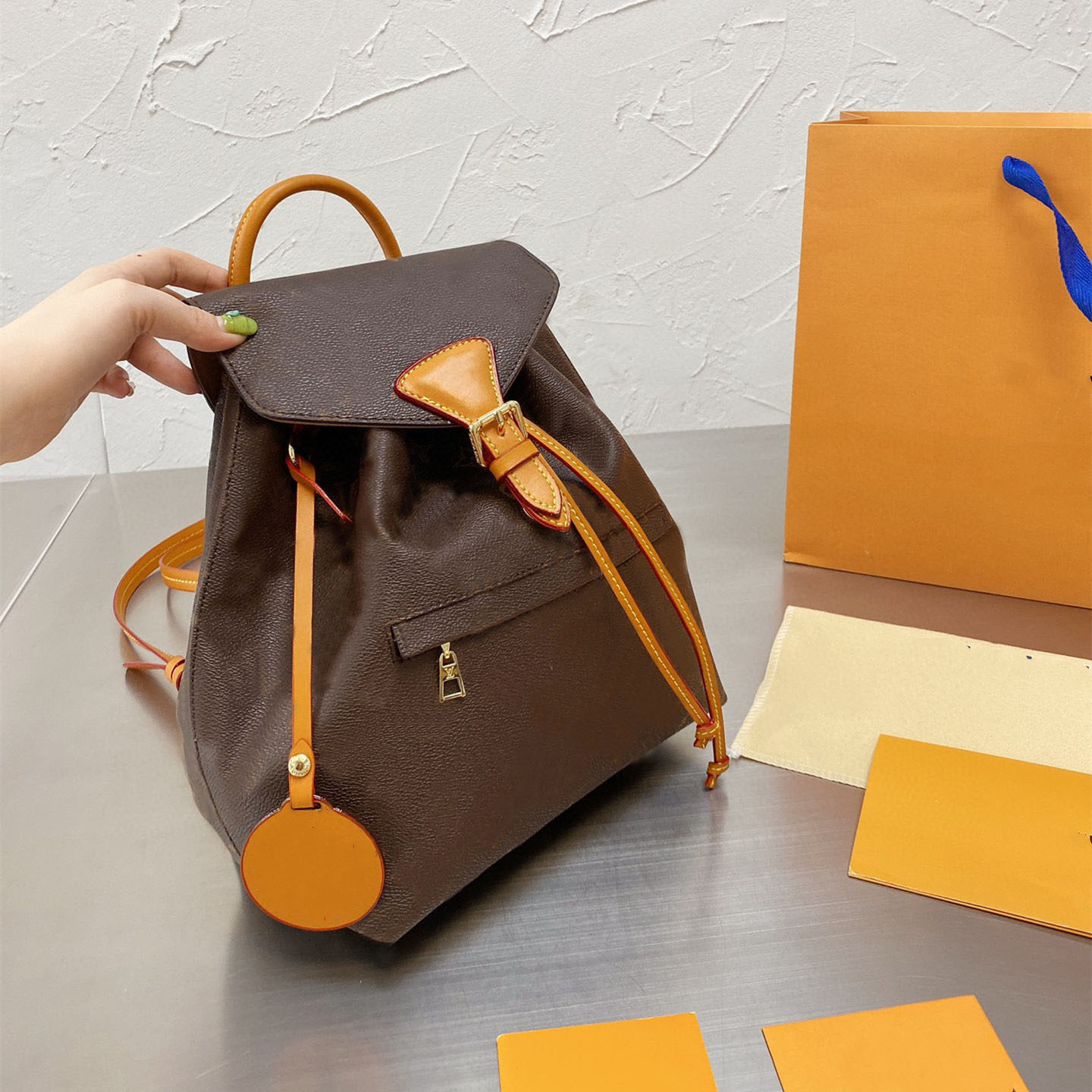 

Backpack Style bag Luxury Designer Brand Fashion Shoulder Bags Handbags High Quality Women Letter Purse Phone bag Wallet Totes Stars, No bags