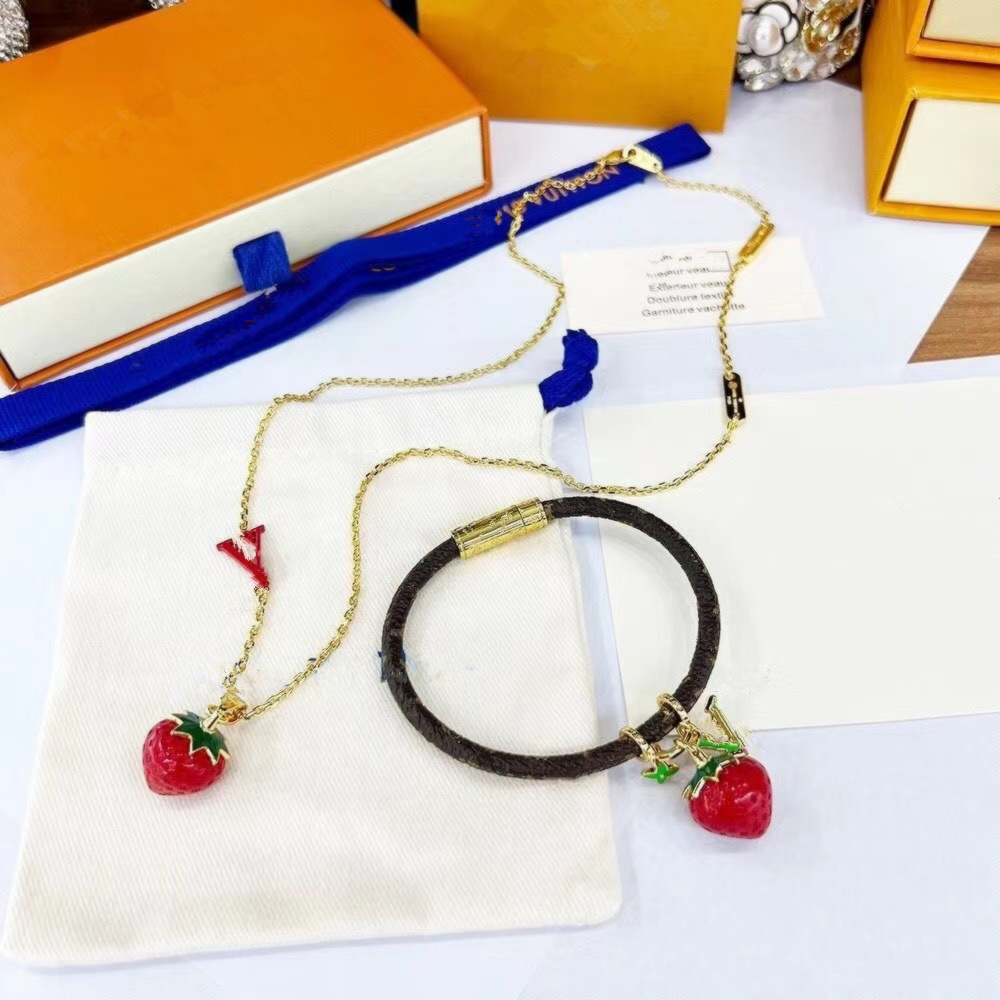 

High quality jewelry fruit Pendant Necklace men's and women's fashion strawberry lemon Bracelet