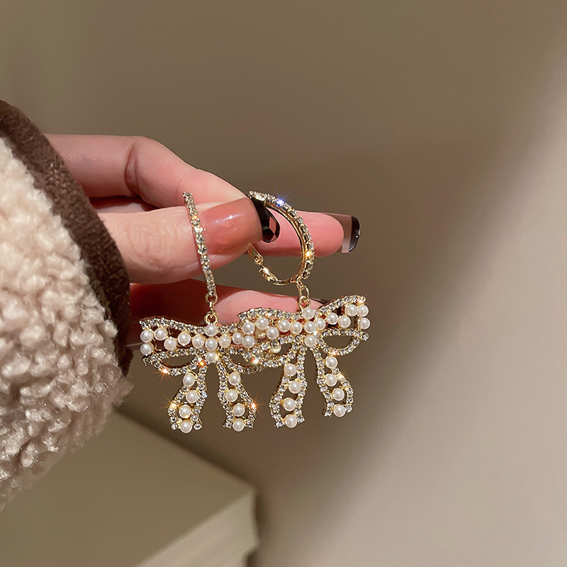 925 Silver Stud Rhinestone-Encrusted Pearl Bow Earrings Niche Design Earrings Temperament Entry Lux High-Grade eardrop for Women-image-759919199