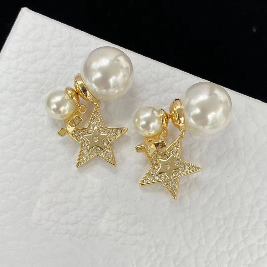 

Luxury Designer Two Sided Big Big Pearl Stud Earrings for Women Charm Rhinestone Temperament Fashion Engagement Ear Rings Wedding Jewelry