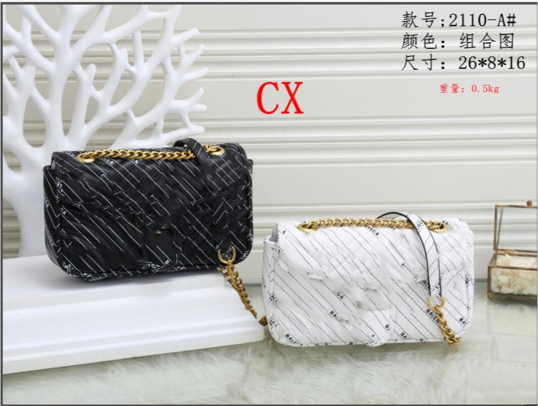 

Women shoulder bags chain crossbody bag fashion GGs quilted heart leather handbags female famous designer purse bag, 01