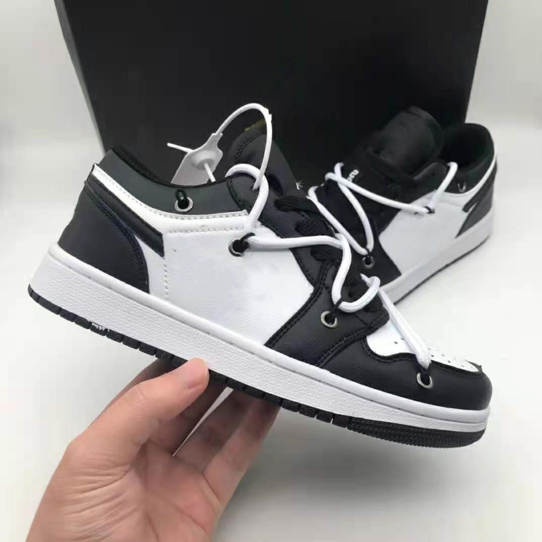 

Designer Shoes 2022 Fashion 1s Men Women Low Cut Lace-Up Casual Flats Sneakers Outdoor Unisex Zapatillas Skateboard Shoe 36-44