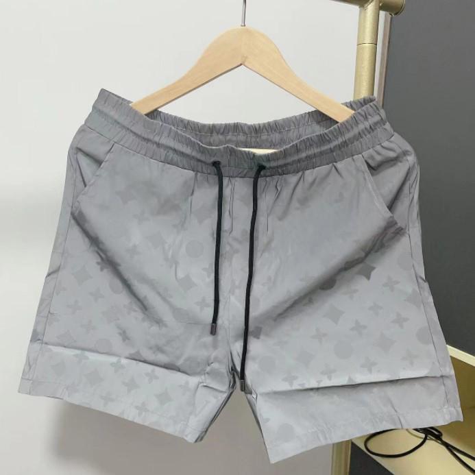 

Designer Men Swinm Shorts Luxury Designers Pattern Print Mens Swimming Sports Shorts Full Letter New Casual Relaxed Loose Oversize High Street Beach Pants, L need look other product