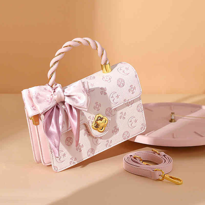 

handbag Direct autumn and winter leather embossed one shoulder small square special wrist, Creamy-white