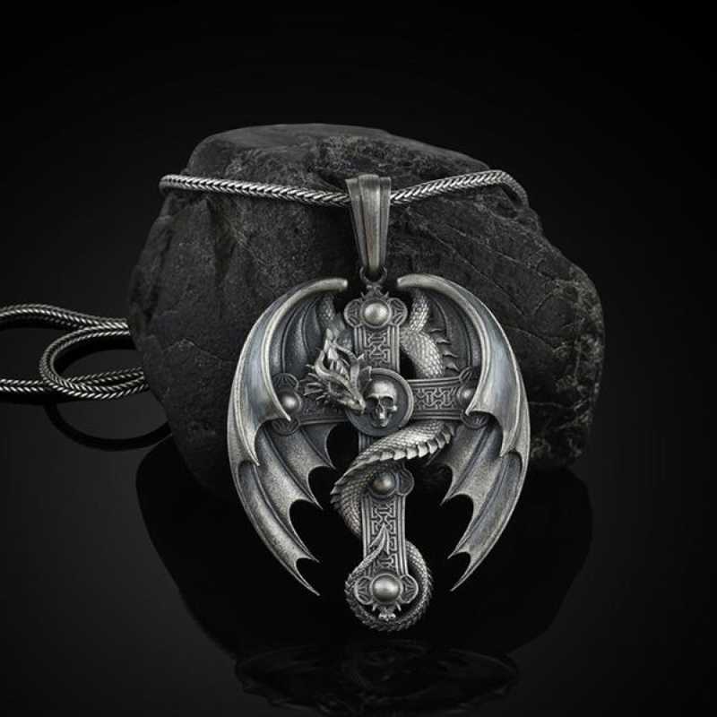 

Pendant Necklaces Vintage Steampunk Skull Dragon Necklace For Men Gothic Punk Cross Retro Rock Biker Jewelry GiftsPendant