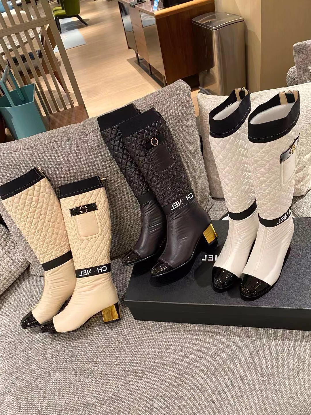 

Designer Gaoding version C family small fragrant wind down boots women's round head thick heel color matching high barrel boots Ling lattice, Black