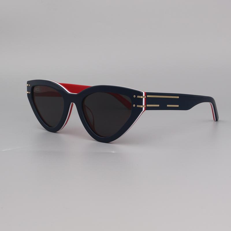 

Sunglasses Three-tone Blue White And Red Acetate Butterfly-shaped Frame Women Gray LensesSunglasses