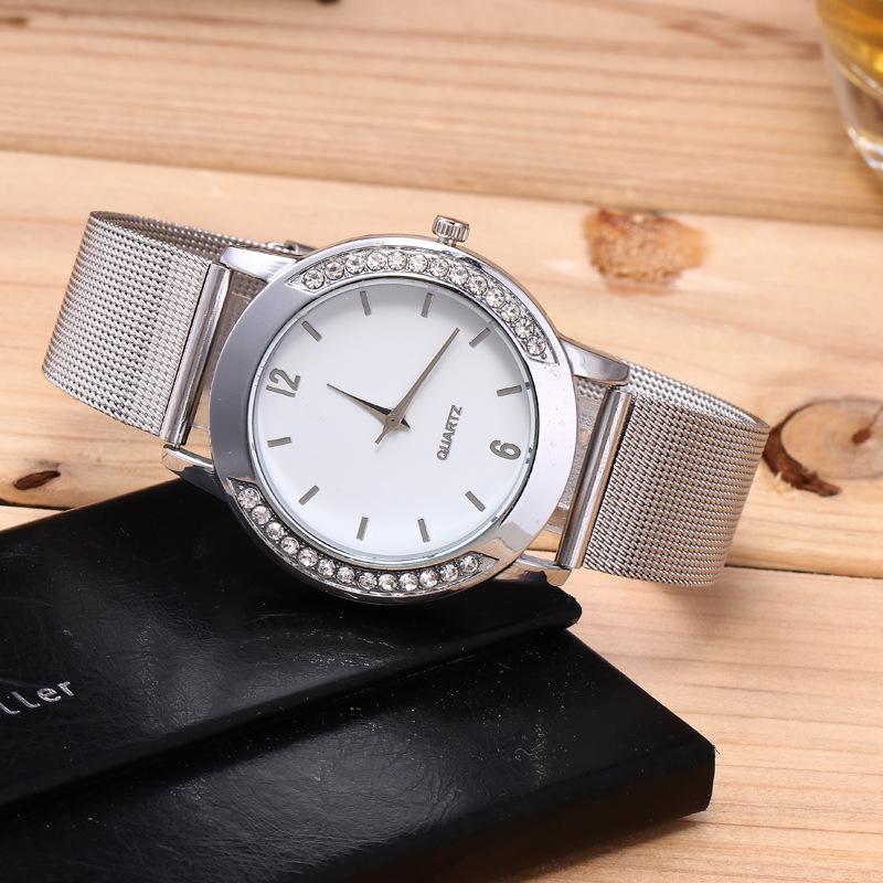 

Wristwatches Stainless Steel Strap Decorative Metal Digital Leisure Watch European And American Men Women Diamond Quartz WatchWristwatches, Silver