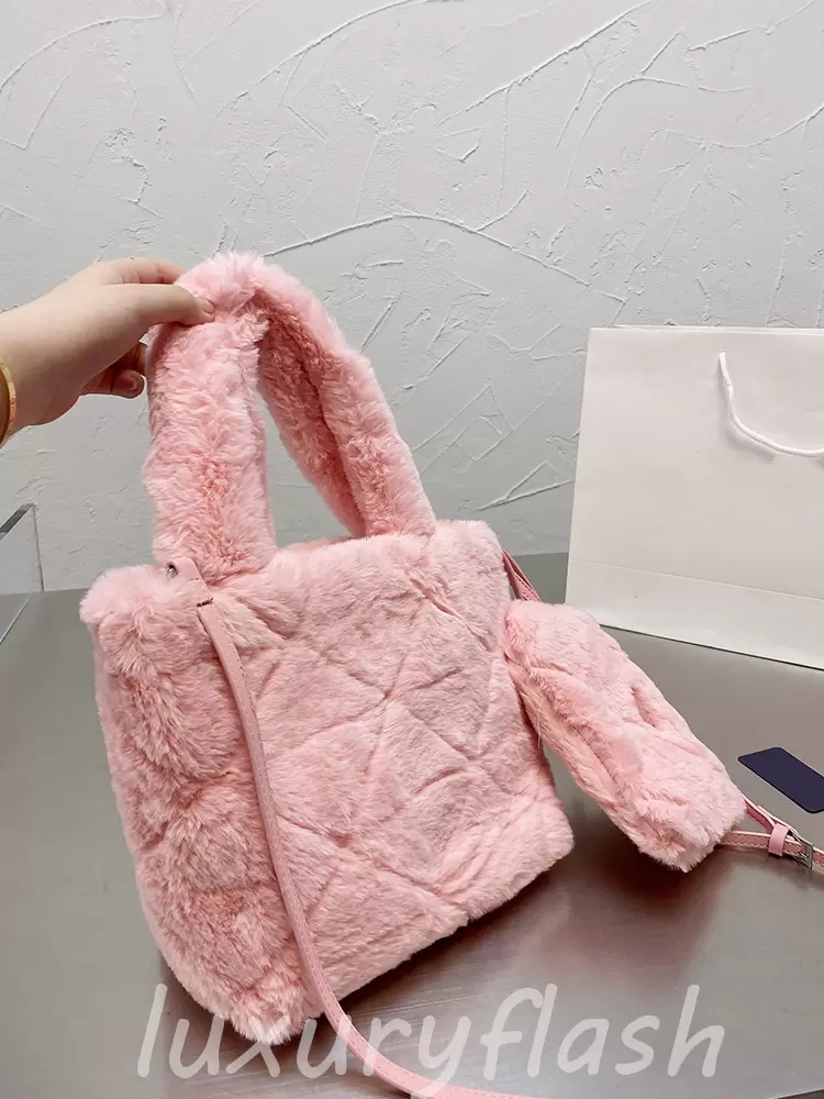 21SS Dernier sac à fourrure à fourrure en peluche fourre-tout shouler sac à bandoulière femme mignon créateurs à la mode en deux pièces de haute