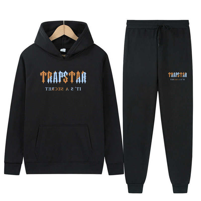 

Men Fashion Designer Trapstars Unisex Sports Suit Hoodie and Pants 2pcs Spring and Autumn Couple Sportswear, Black trac