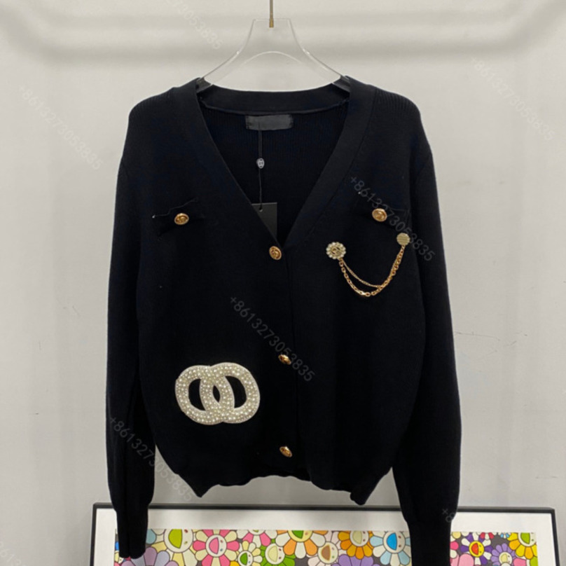 

fashion women hoodie dress highend brand cc designer clothes free brooch long sleeve hotdrilled flower hoodies coat winter girls tops lett, White