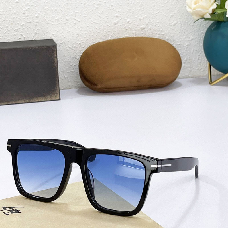 

Classic Mens Sunglasses Casual Party Outdoor Multifunctional Top UV400 Protective Glasses FT0896 Fashion Retro Full Frame Ladies Designer Sunglasses