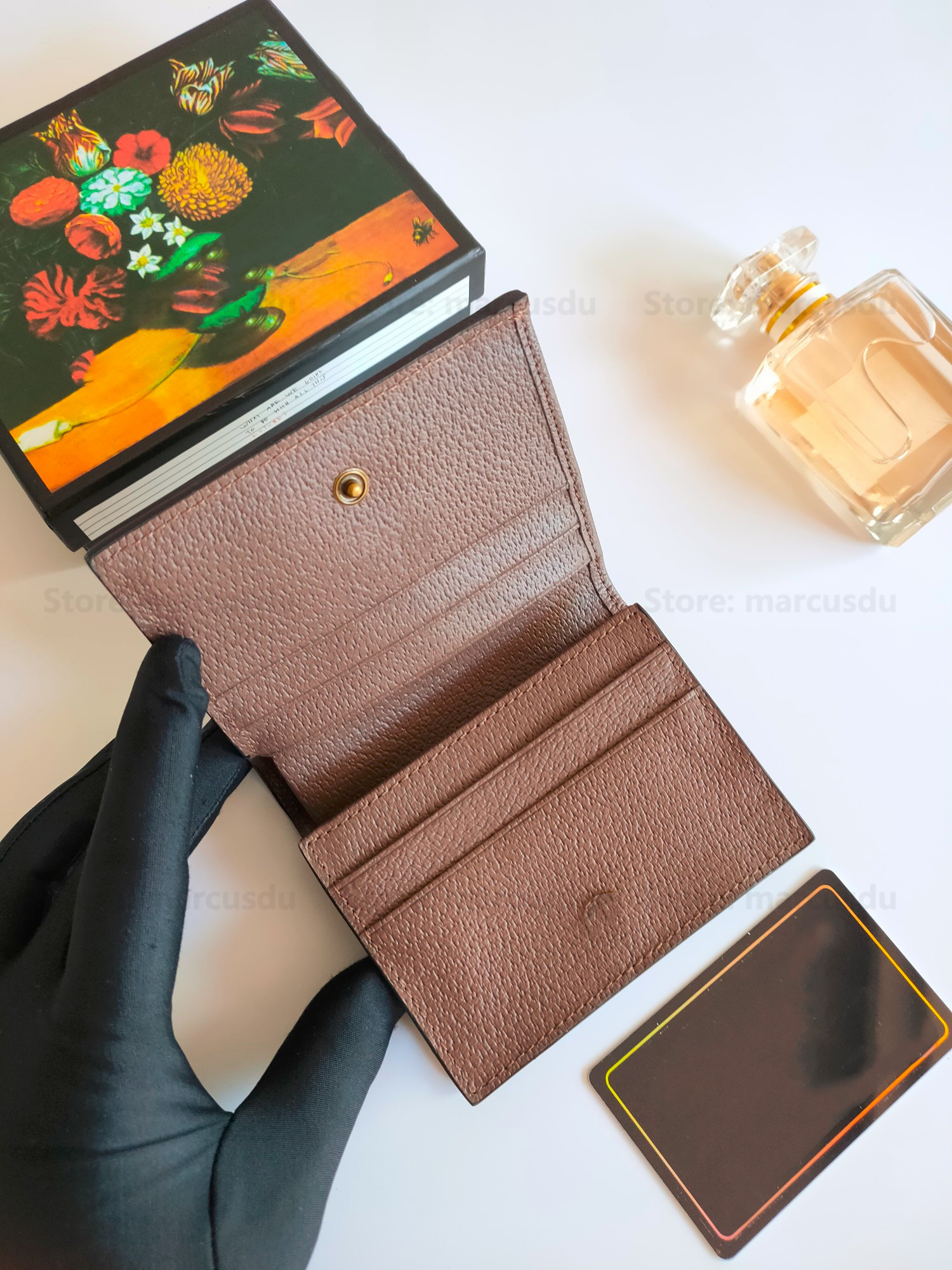 

High Quality womens wallet classic Luxury Designers Short Wallets canvas Queen Margaret Women Real Leather Business Credit Card Holder Purse 522869 Billfold bags, Custom contact me