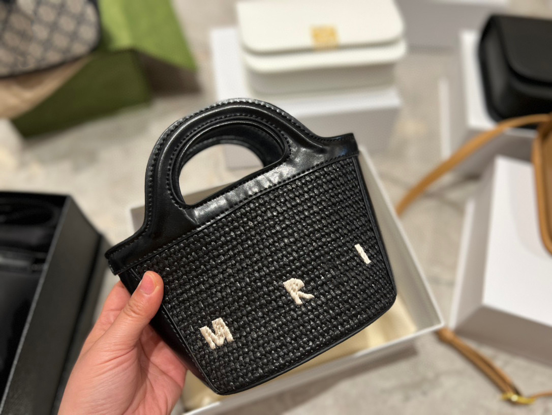 

Fashion light luxury cross-body bag designer Marn woven handbag for women michafl_kops 15x22x13CM, Black