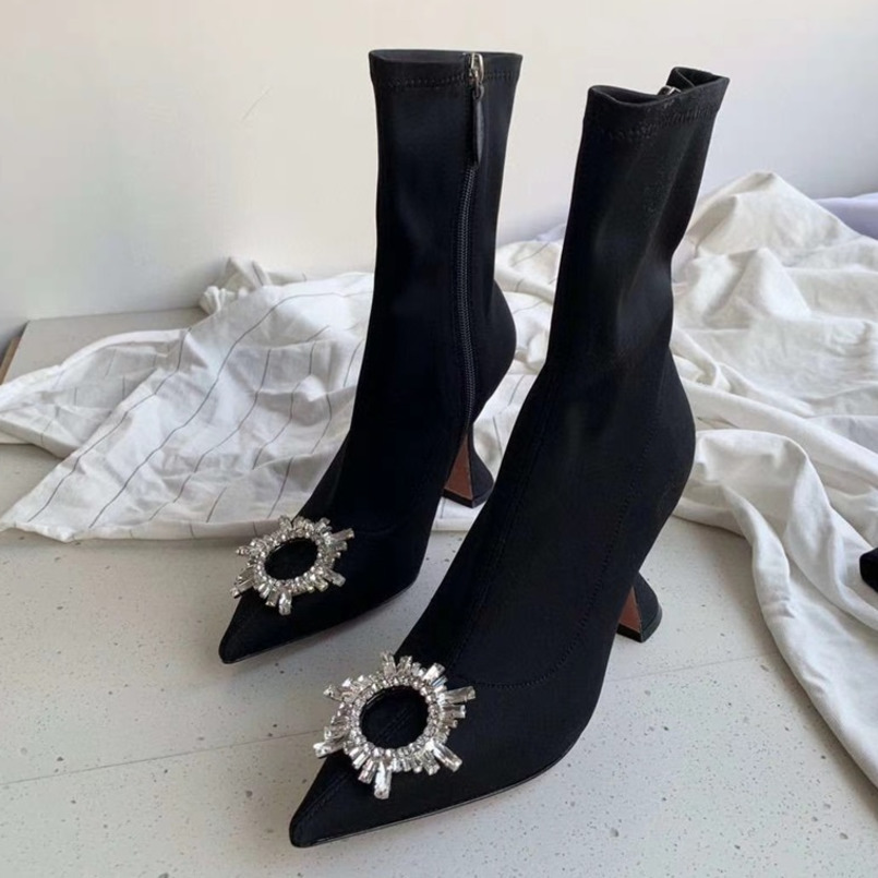 

Fashion Women Designer Boots Amina Muaddi Pointed-toe Boots Martin Desert Boot Sequins Medal Coarse Non-Slip Winter Shoes Size US4-11 NO387, Sock
