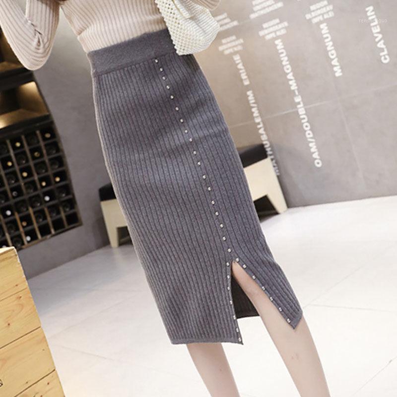 

Skirts Medium Length Knitted Skirt With One-step Group Buttock For Women